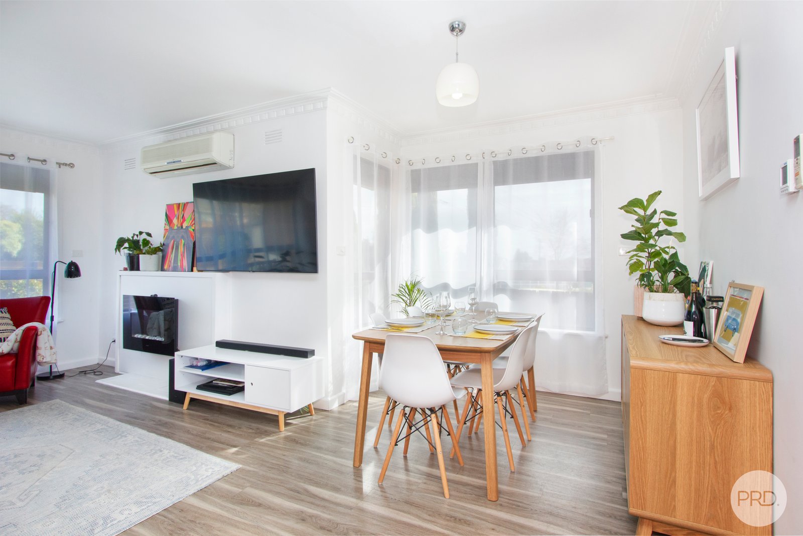 2 Oxford Street WENDOUREE 4