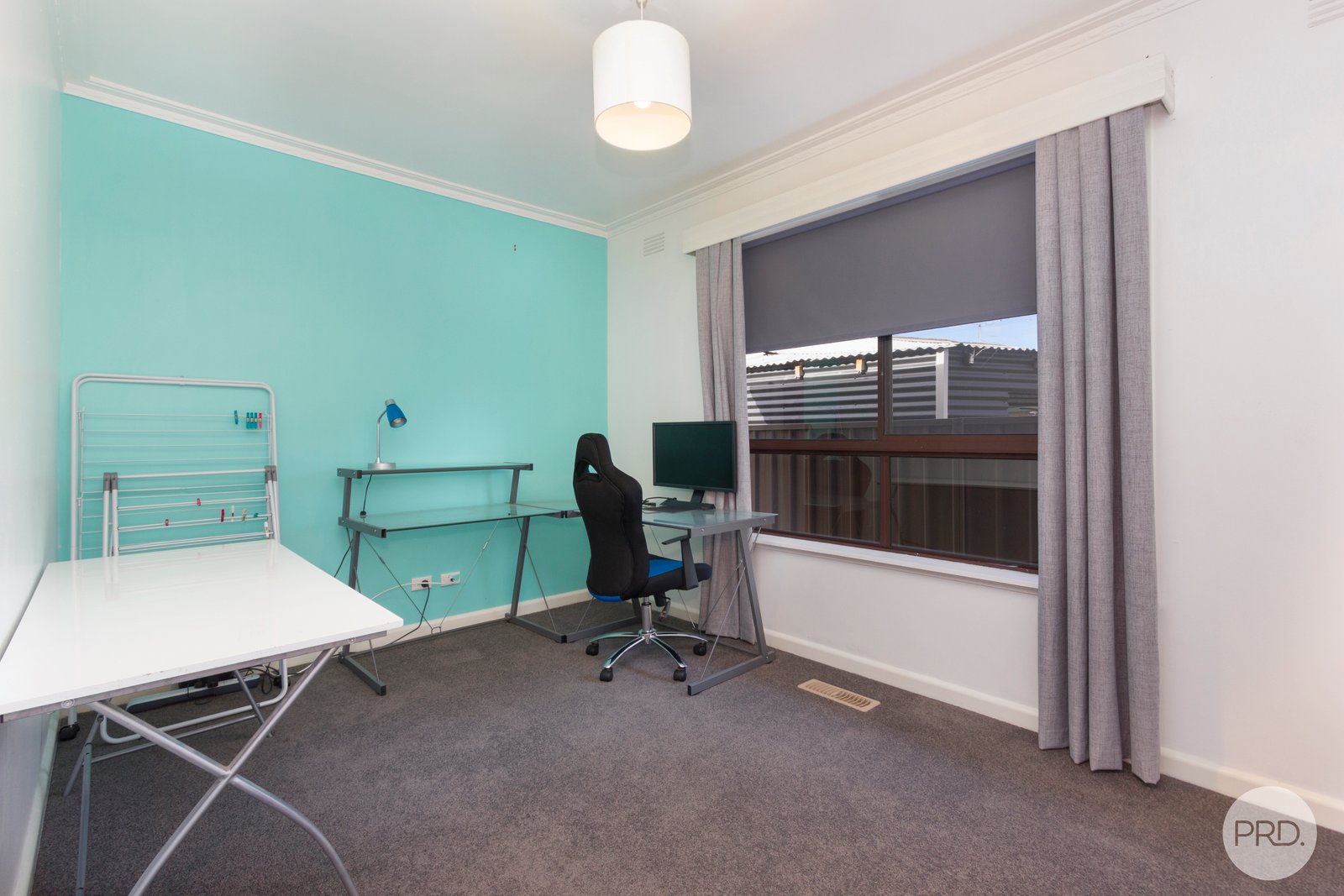 2 Oxford Street WENDOUREE 8