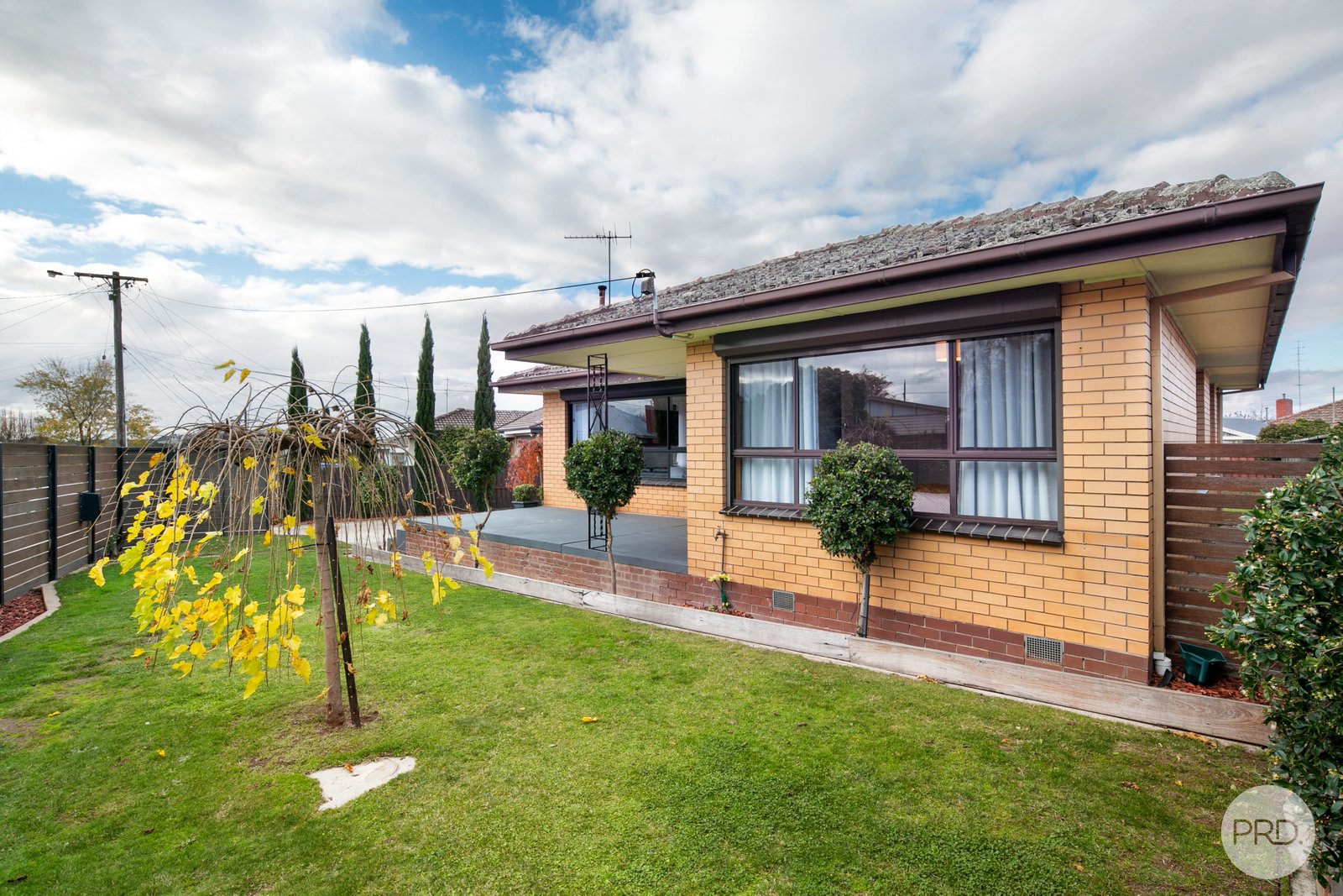 2 Oxford Street WENDOUREE 2