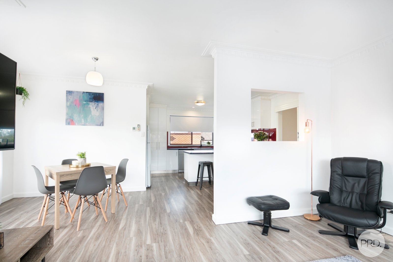 2 Oxford Street WENDOUREE 4