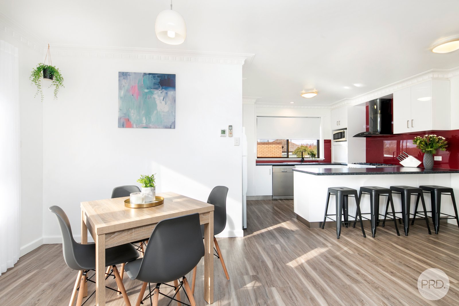 2 Oxford Street WENDOUREE 6