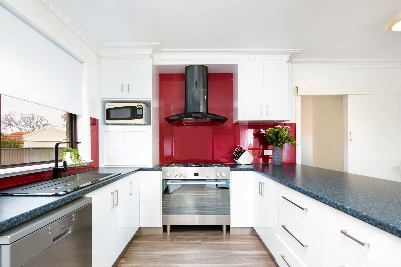 2 Oxford Street WENDOUREE 8