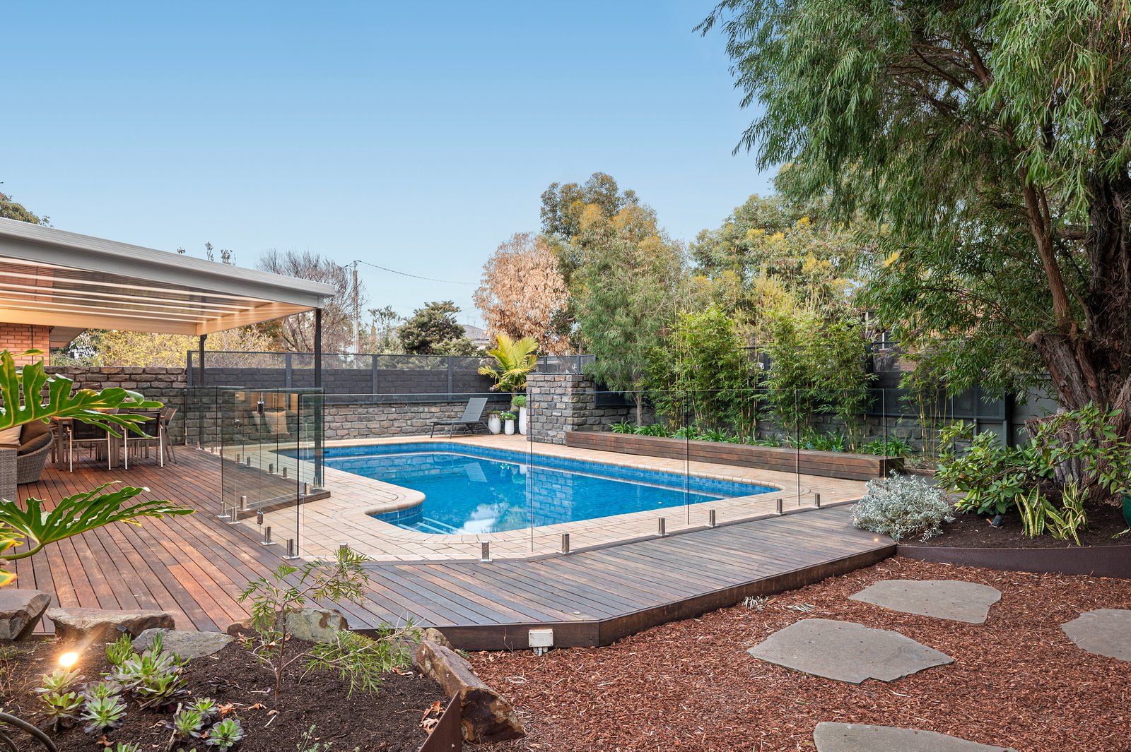 Gallery: 2 Pacific Boulevard