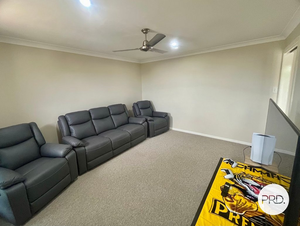 2 Palmerston Crt  NEW AUCKLAND 3