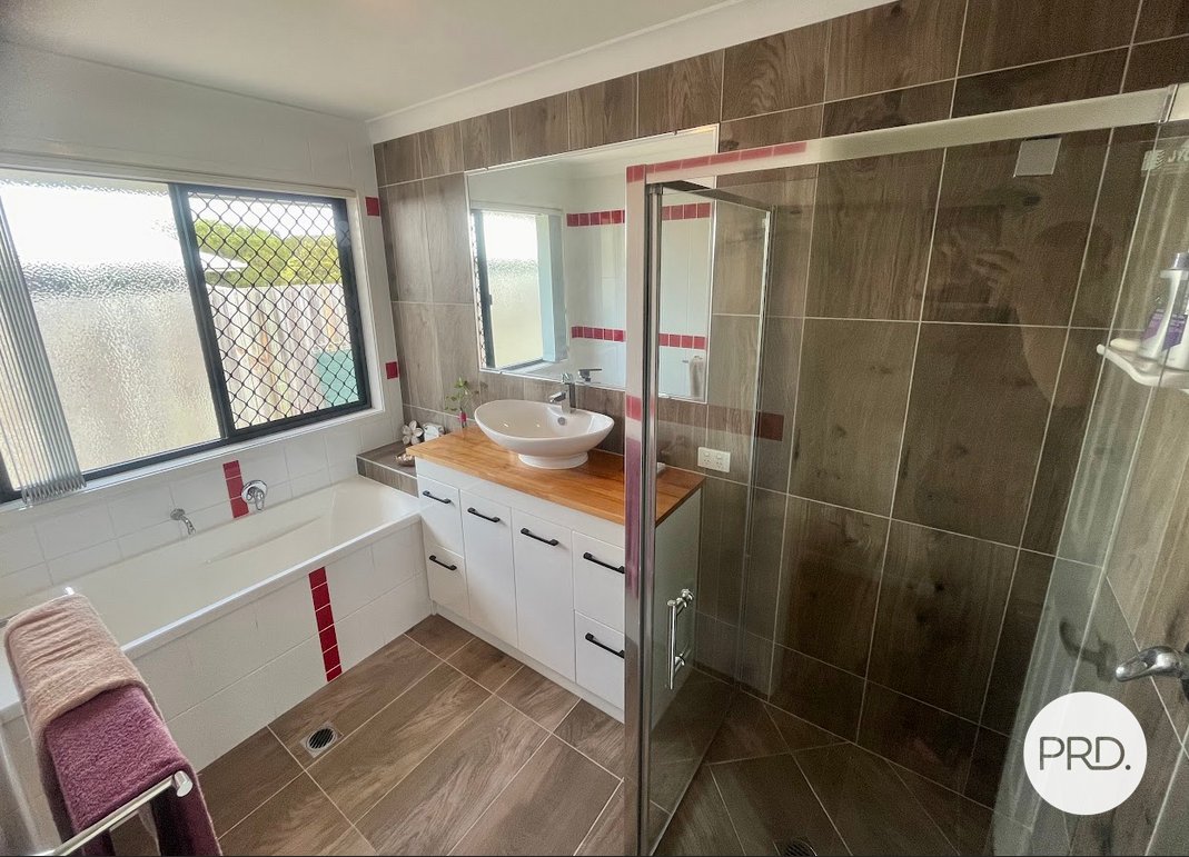 2 Palmerston Crt  NEW AUCKLAND 8