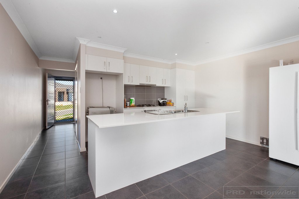 2 Pandanus Circuit BOLWARRA HEIGHTS 6