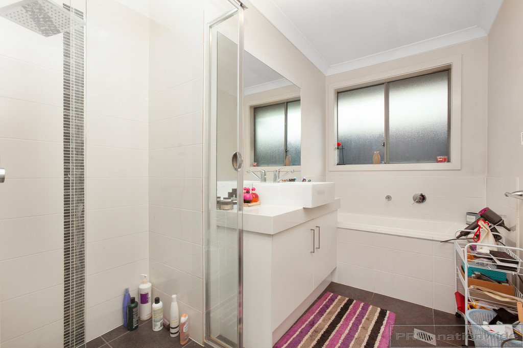 2 Pandanus Circuit BOLWARRA HEIGHTS 13