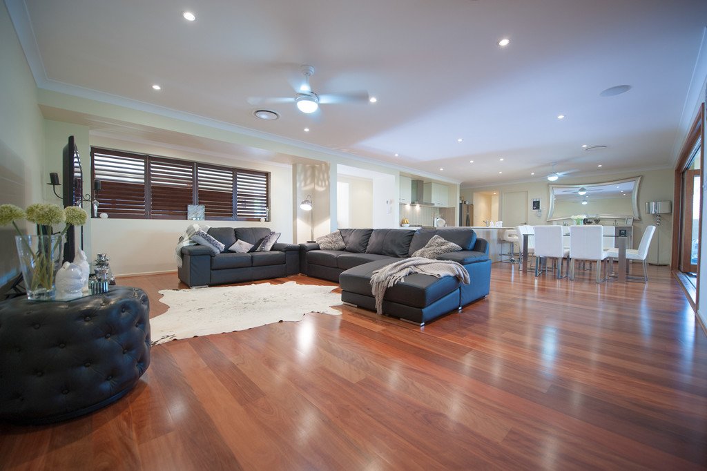 2 Paperbark Parade ABERGLASSLYN 2