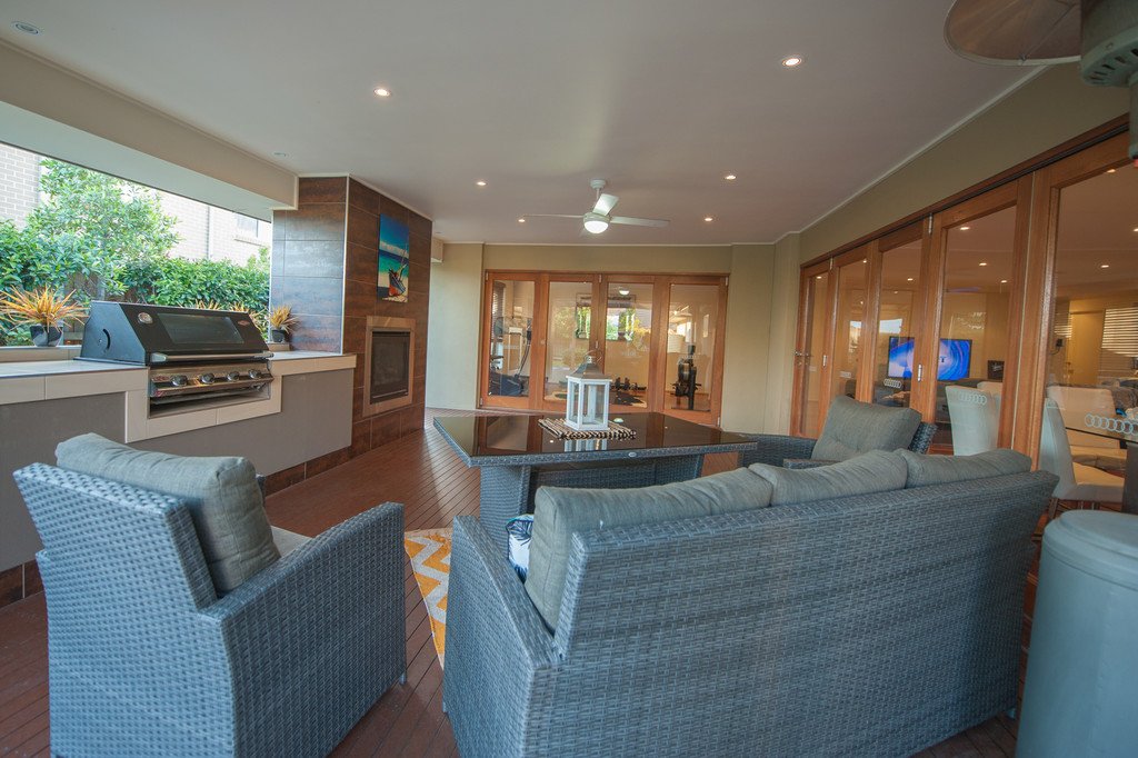 2 Paperbark Parade ABERGLASSLYN 22