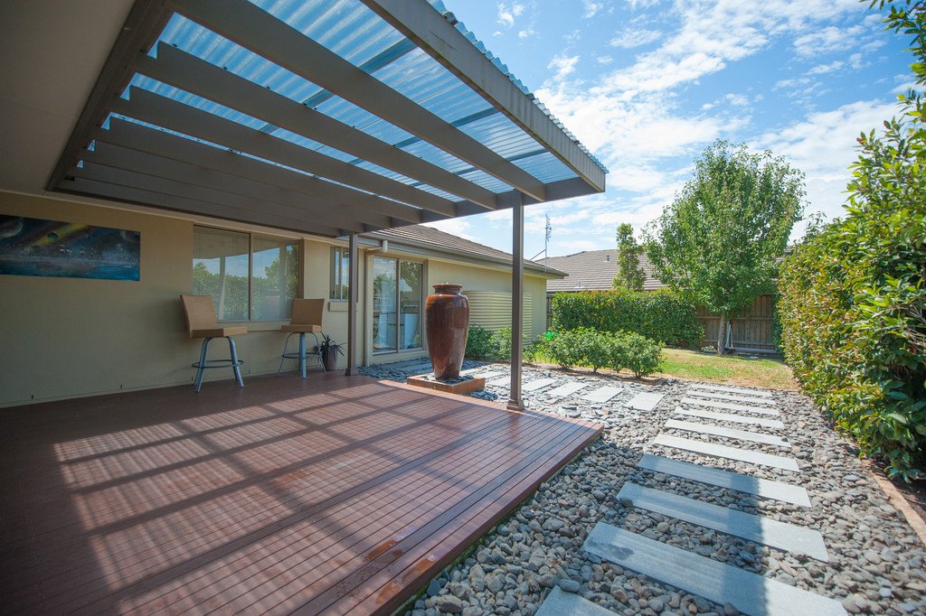 2 Paperbark Parade ABERGLASSLYN 24