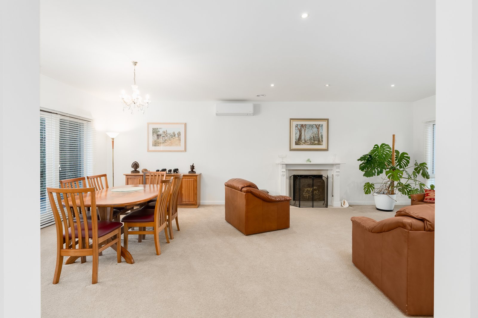 Gallery: 2 Parkland Court