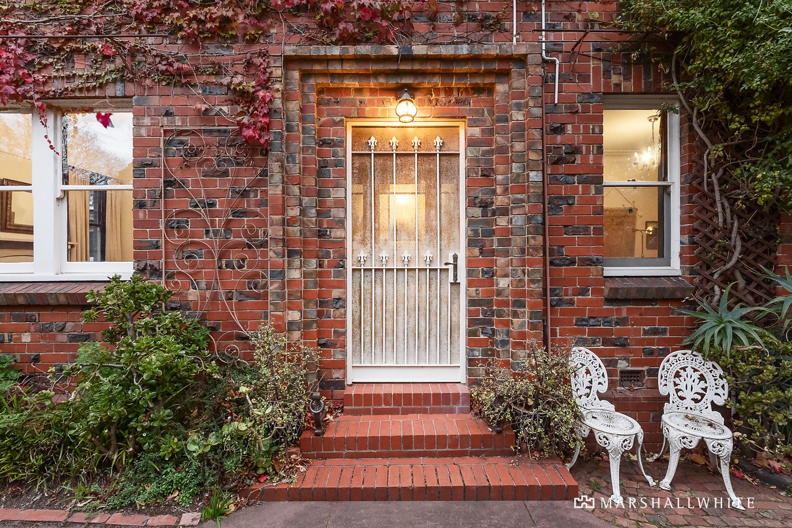 2 Parlington Street, Canterbury, VIC