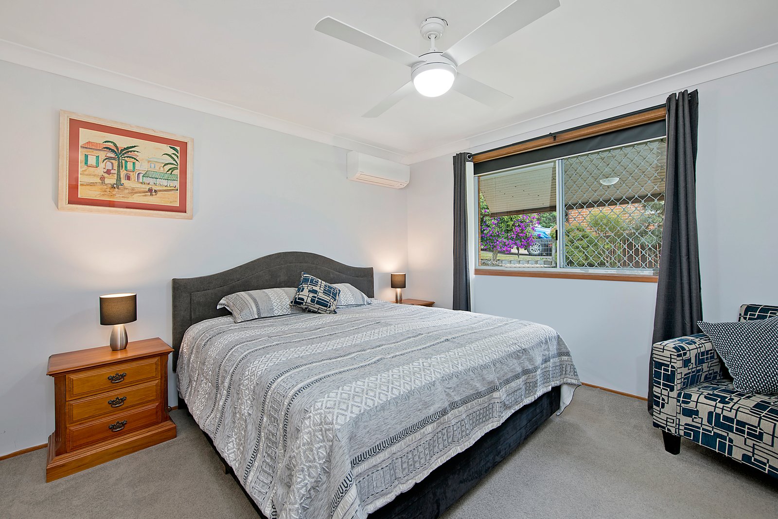 2 Peach Grove LAURIETON 9