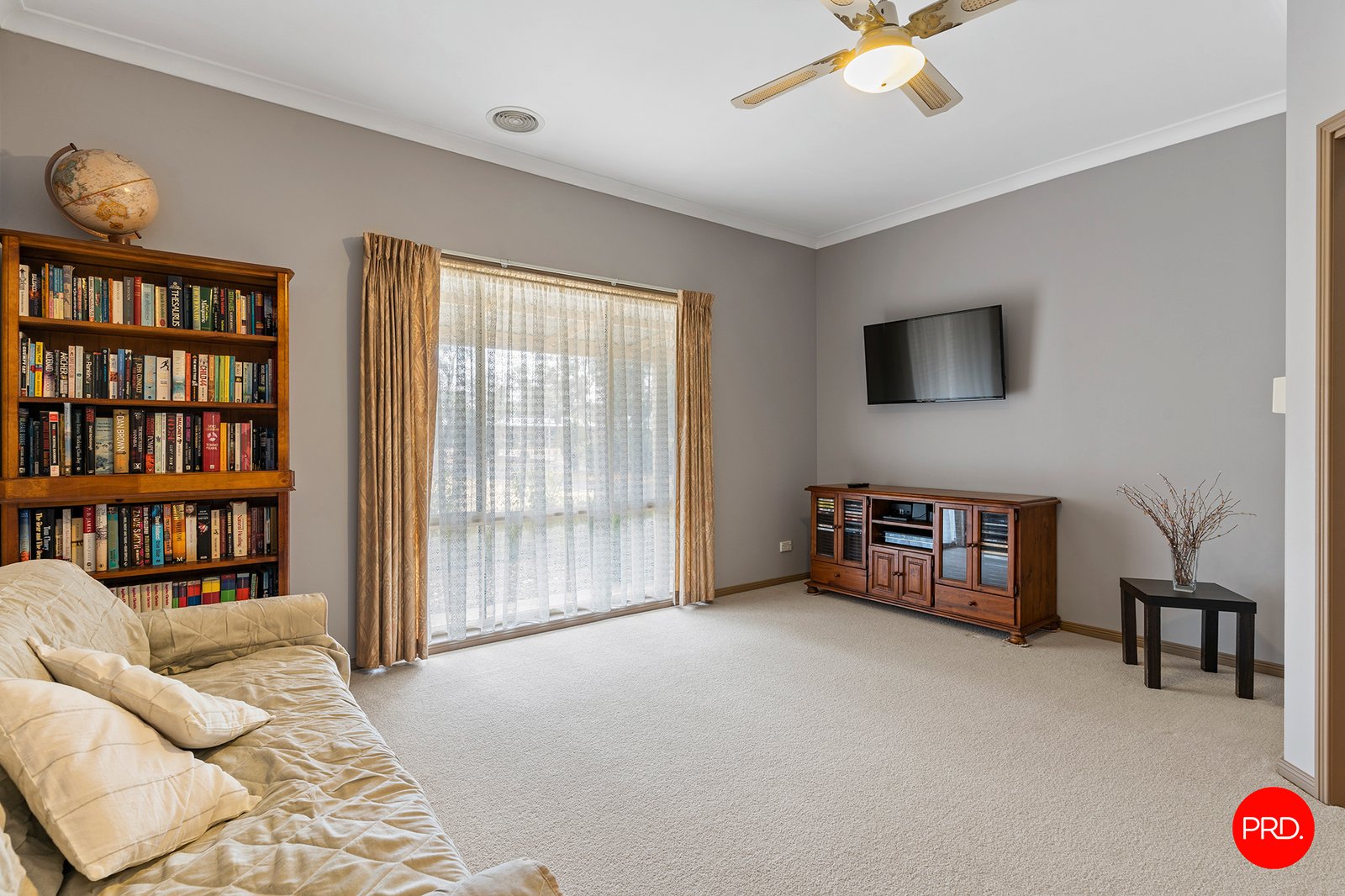 2 Peake Court ASCOT 9