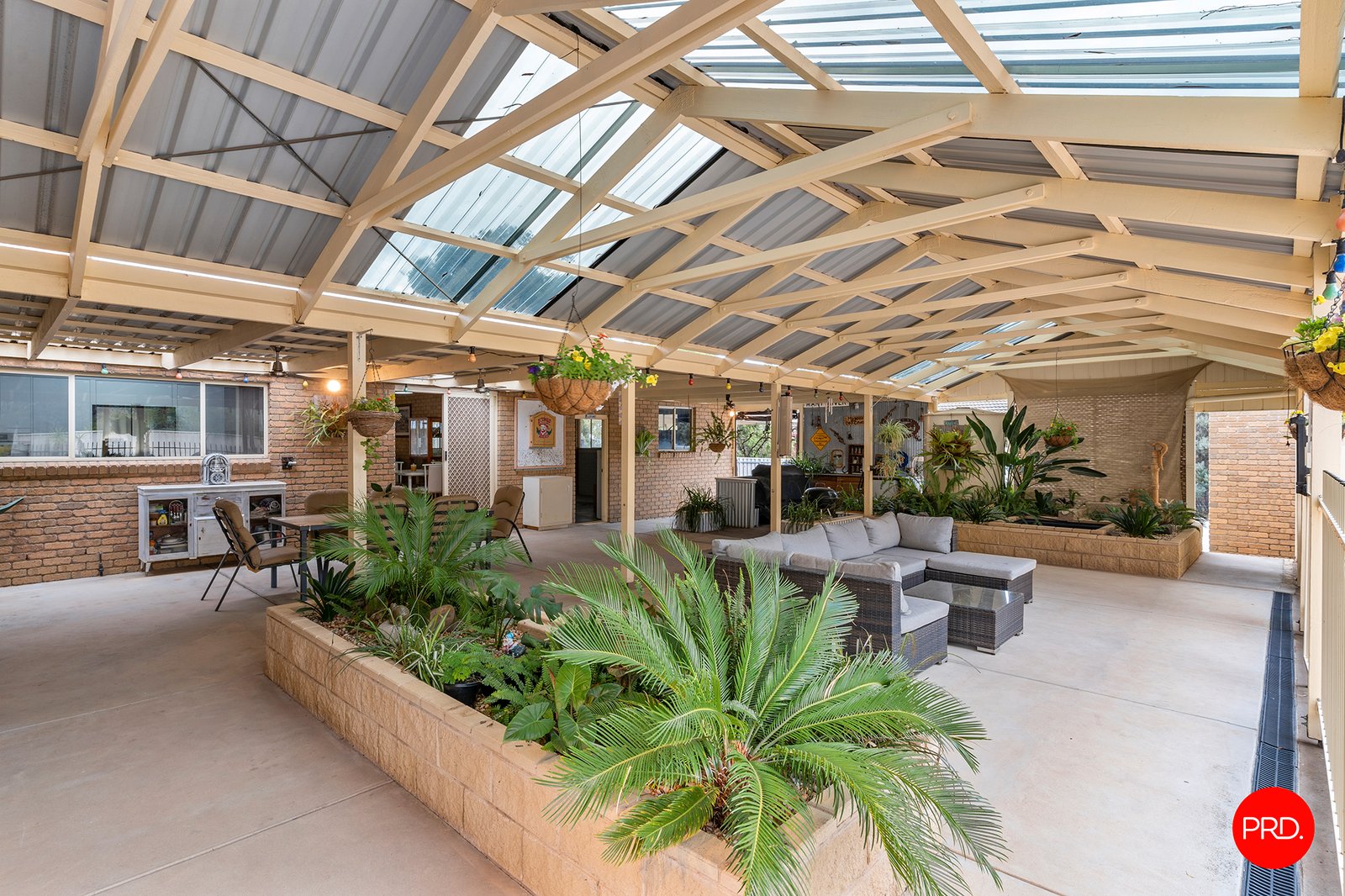 2 Peake Court ASCOT 20