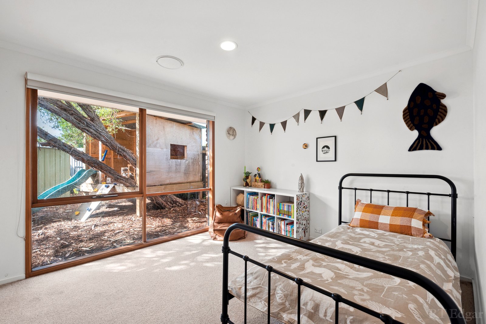 Real Estate and Property in 2 Pelham Court, Point Lonsdale, VIC