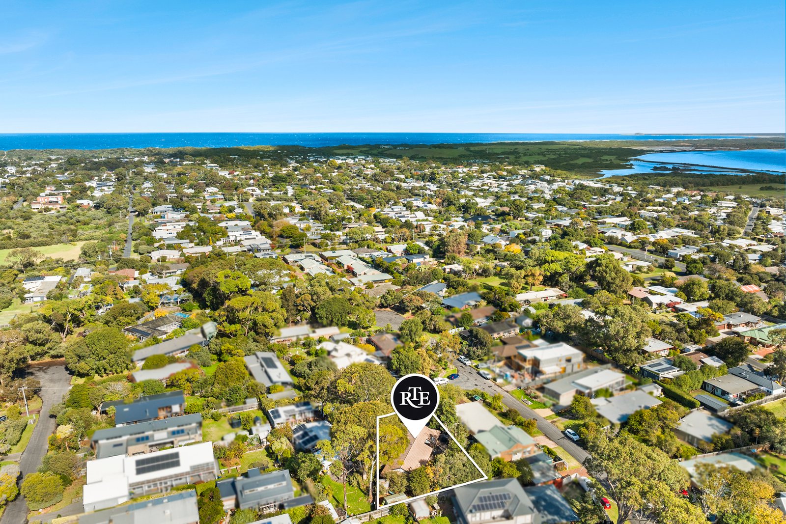 Real Estate and Property in 2 Pelham Court, Point Lonsdale, VIC