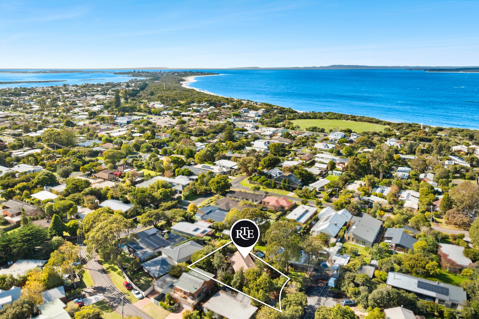 Real Estate and Property in 2 Pelham Court, Point Lonsdale, VIC