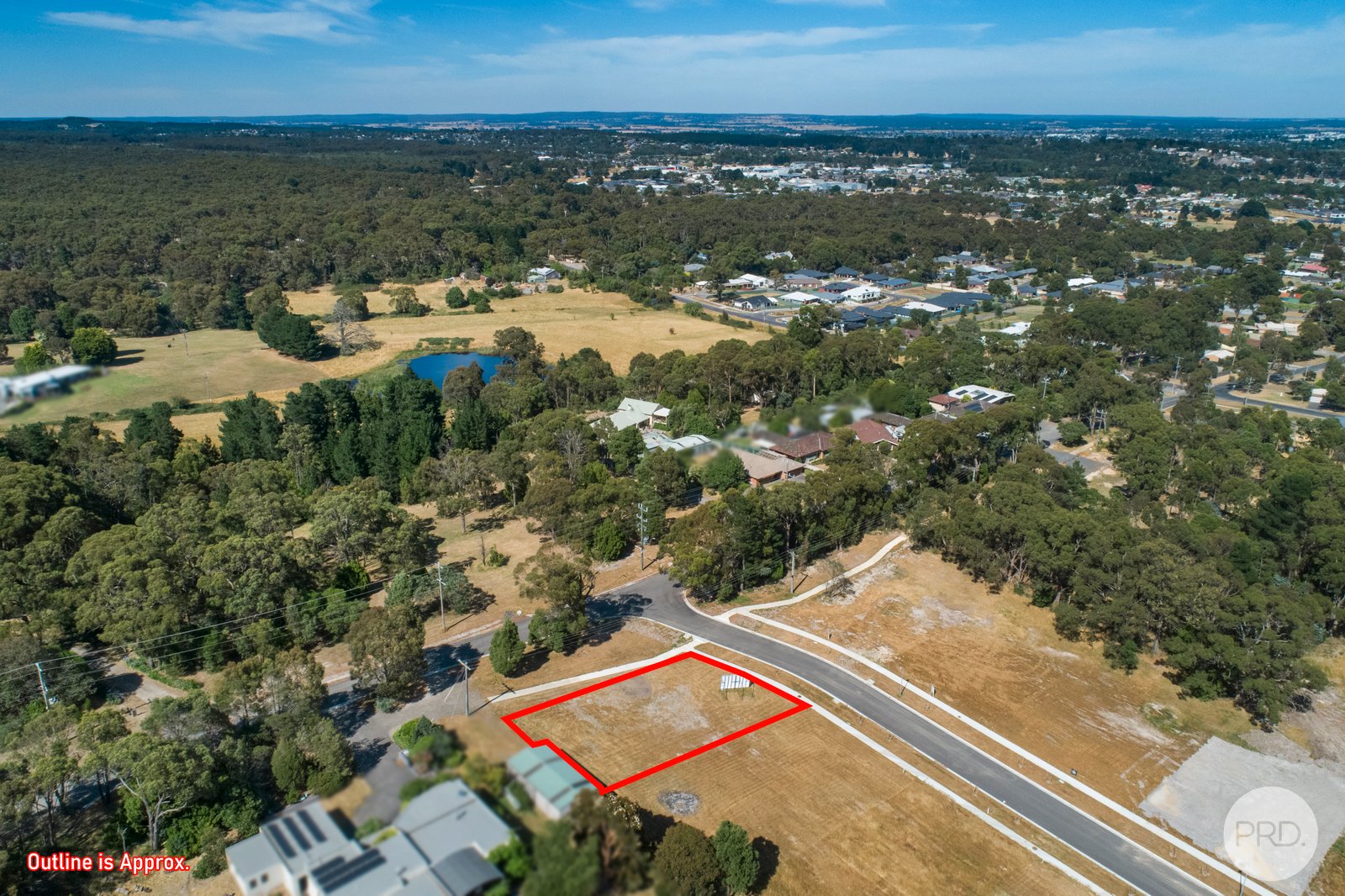 2 Penhall Way BALLARAT EAST 13