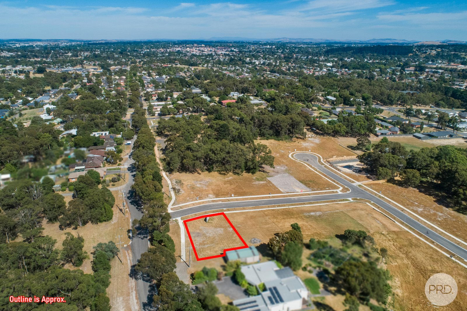 2 Penhall Way BALLARAT EAST 14