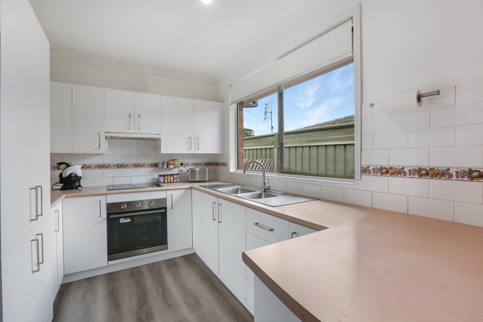 2 Penrose Drive AVONDALE 3