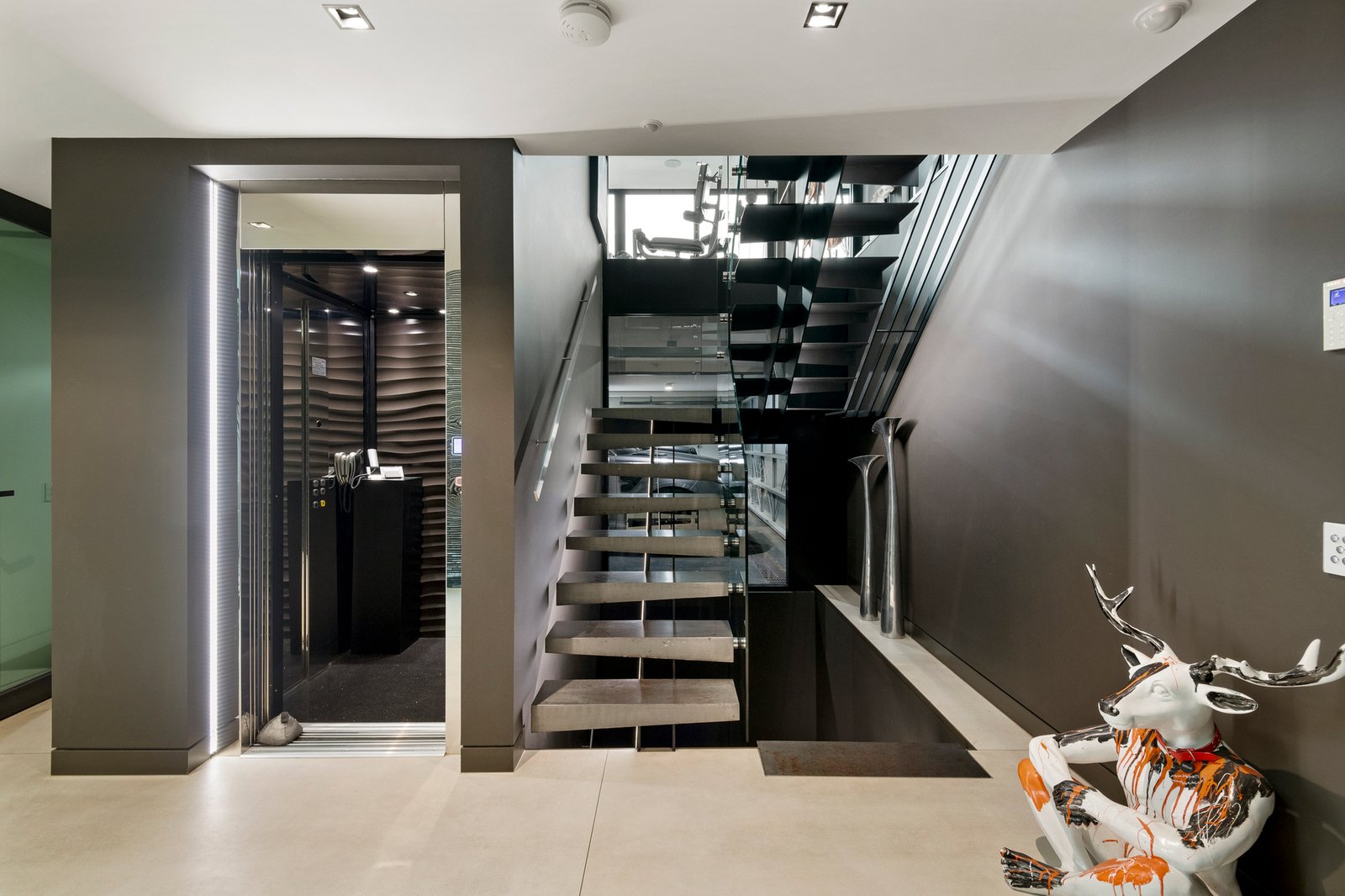 2 Pickles Street, Albert Park, 3206