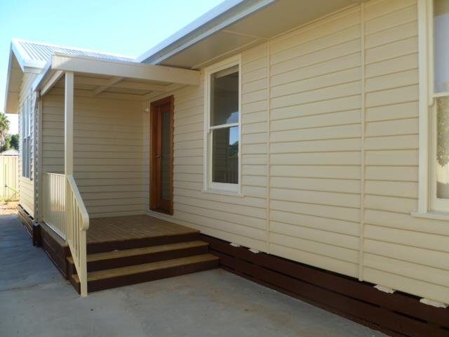 2 Pine Street RED CLIFFS 2