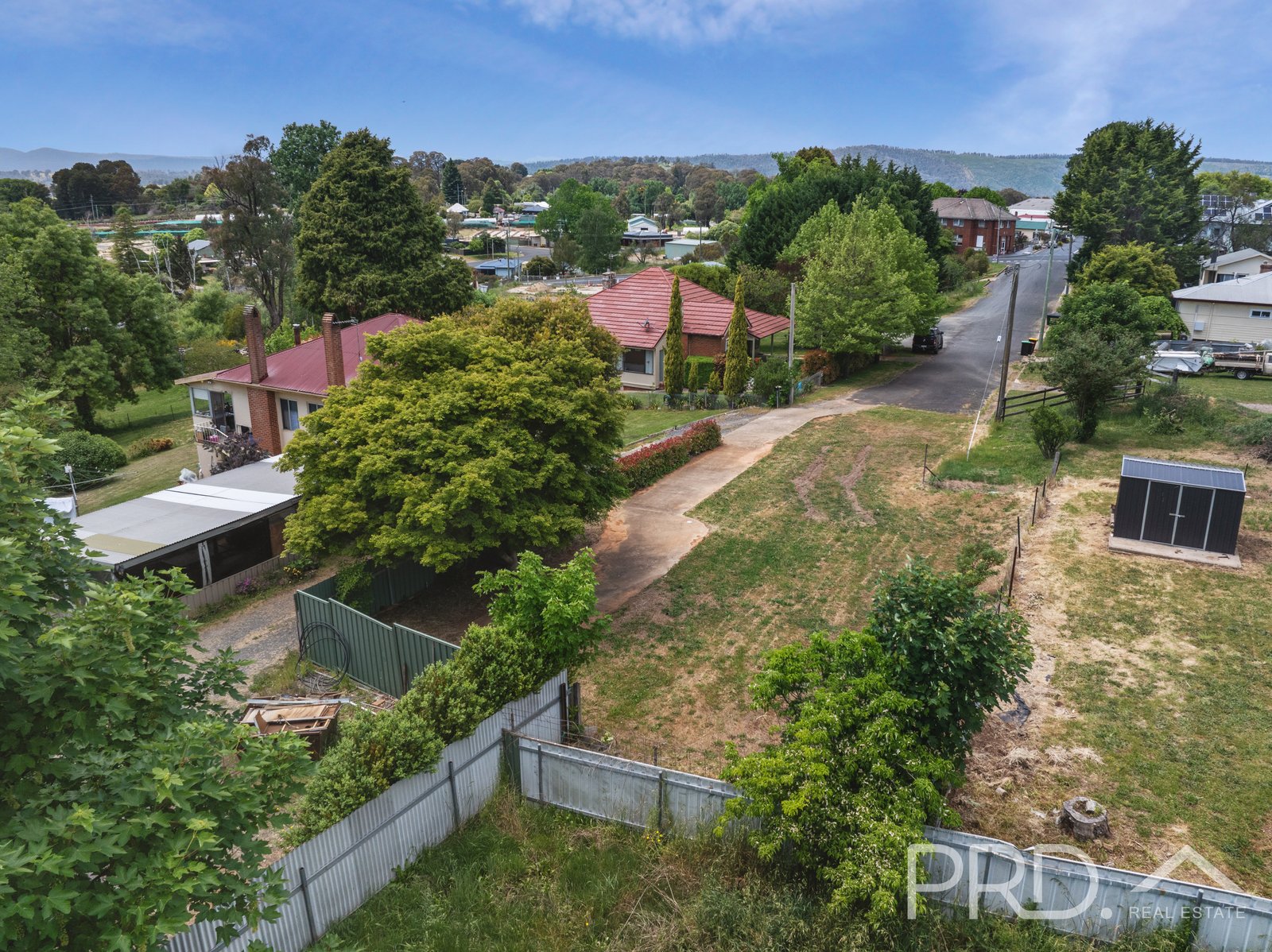 2 Pioneer Street BATLOW 2