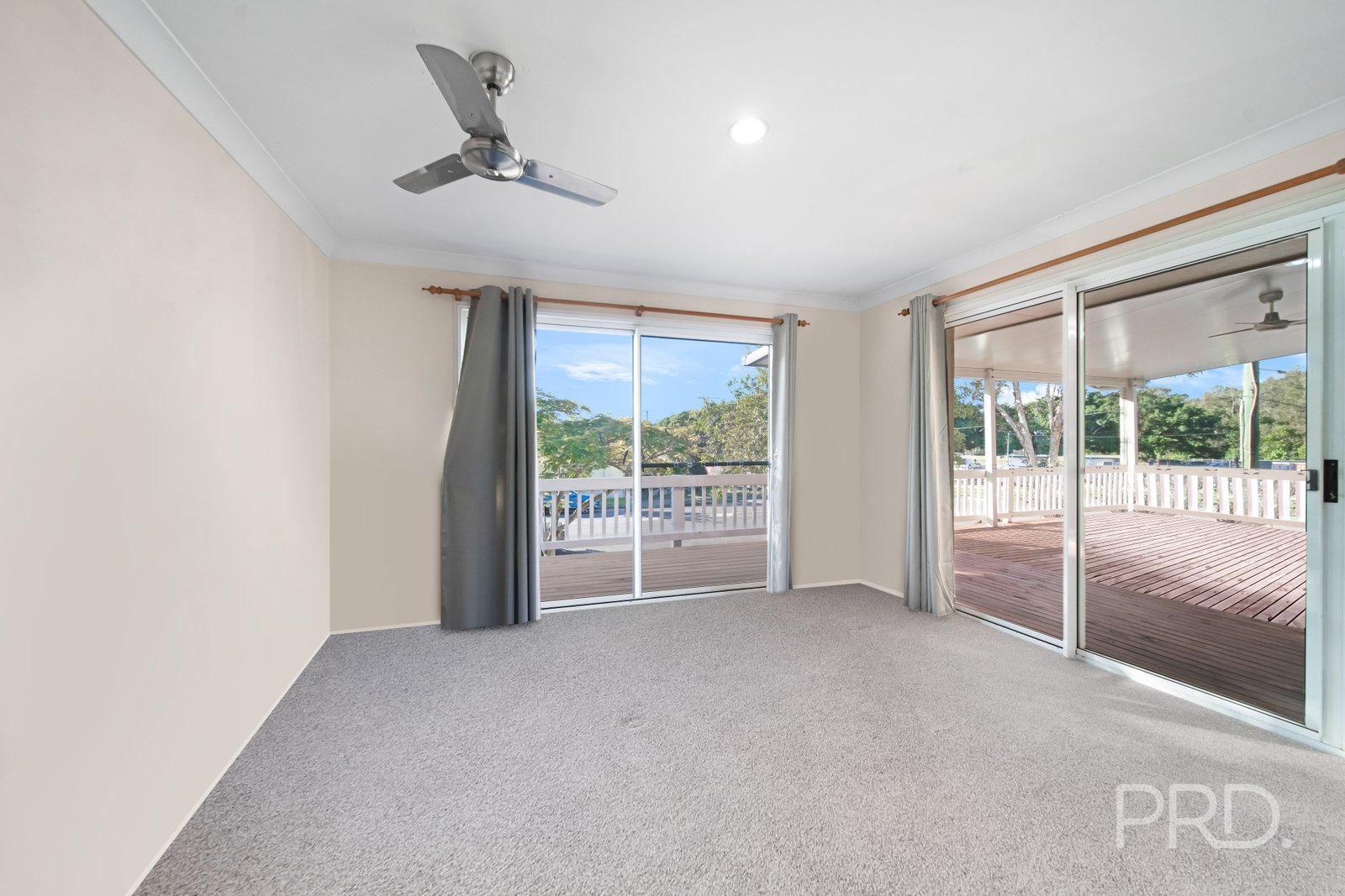 2 PITT Street REDLAND BAY 14