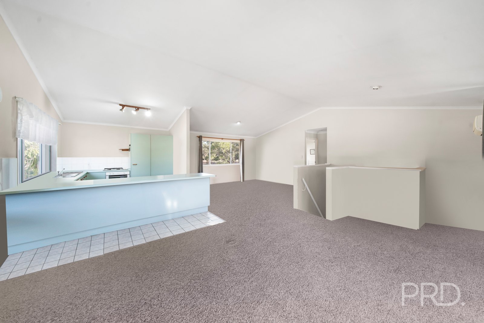 2 PITT Street REDLAND BAY 18