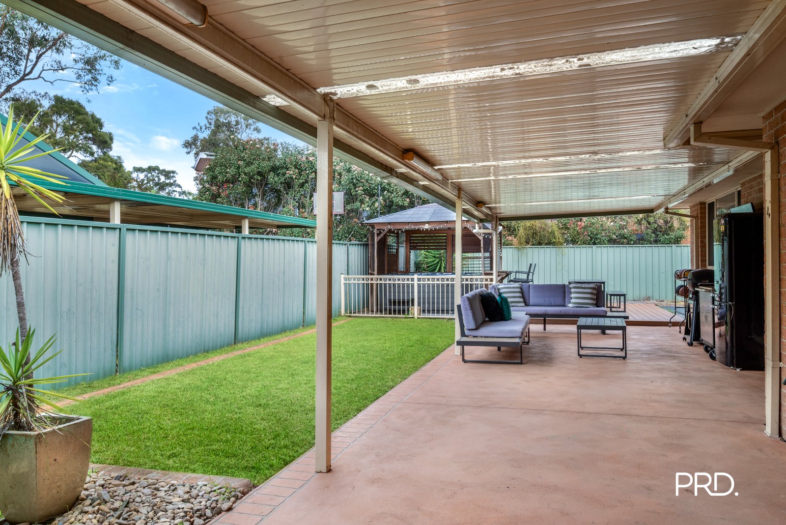 2 Pluto Close CRANEBROOK 10