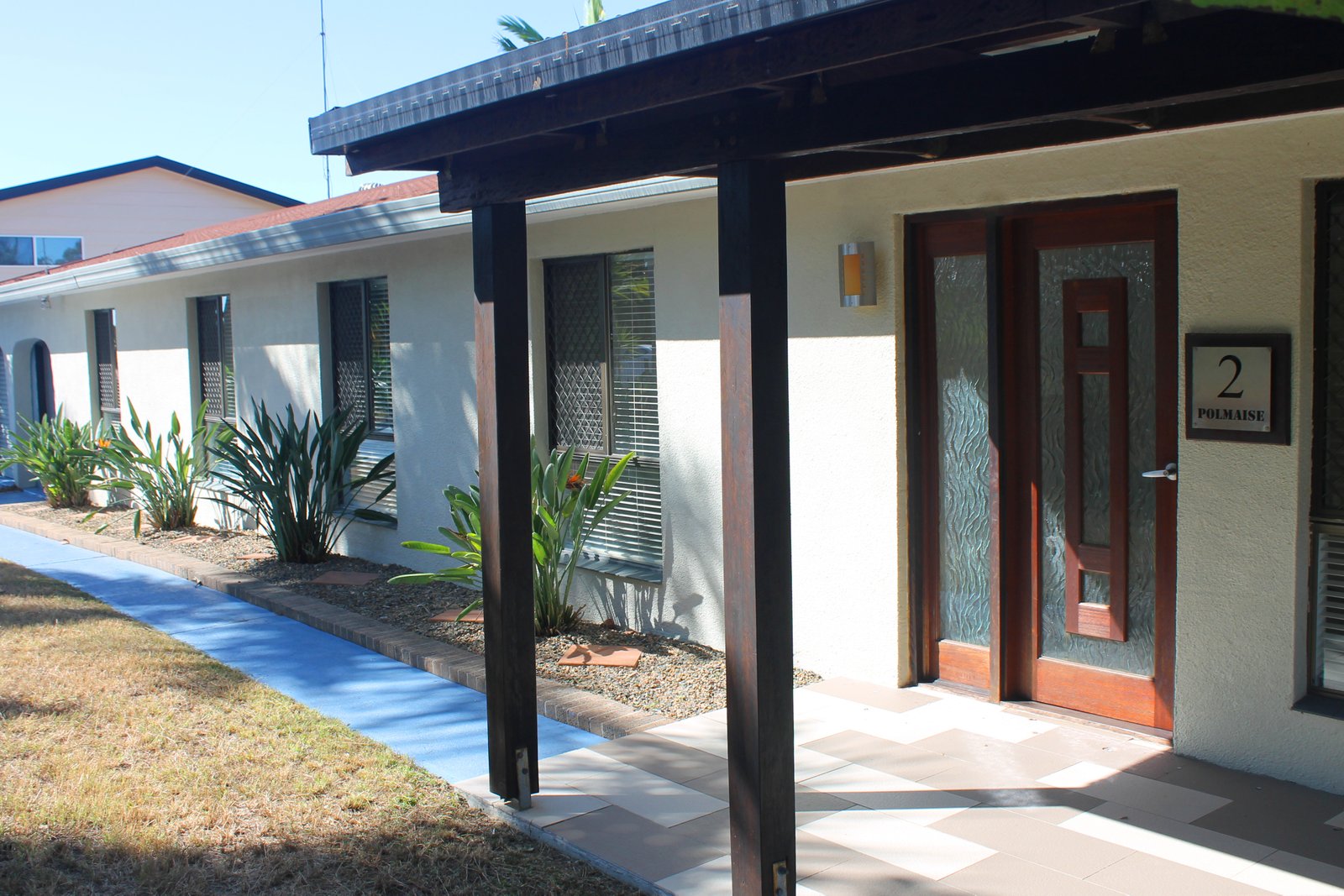 2 Polmaise Street BOYNE ISLAND 1