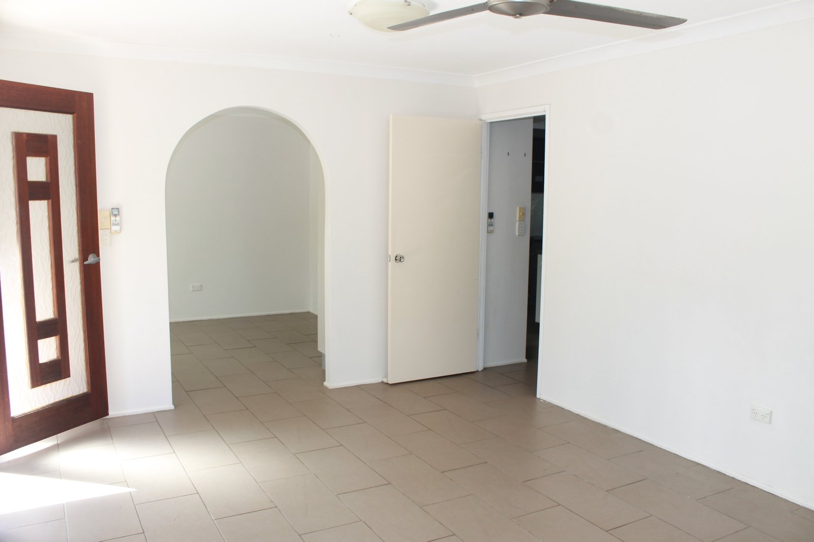 2 Polmaise Street BOYNE ISLAND 5