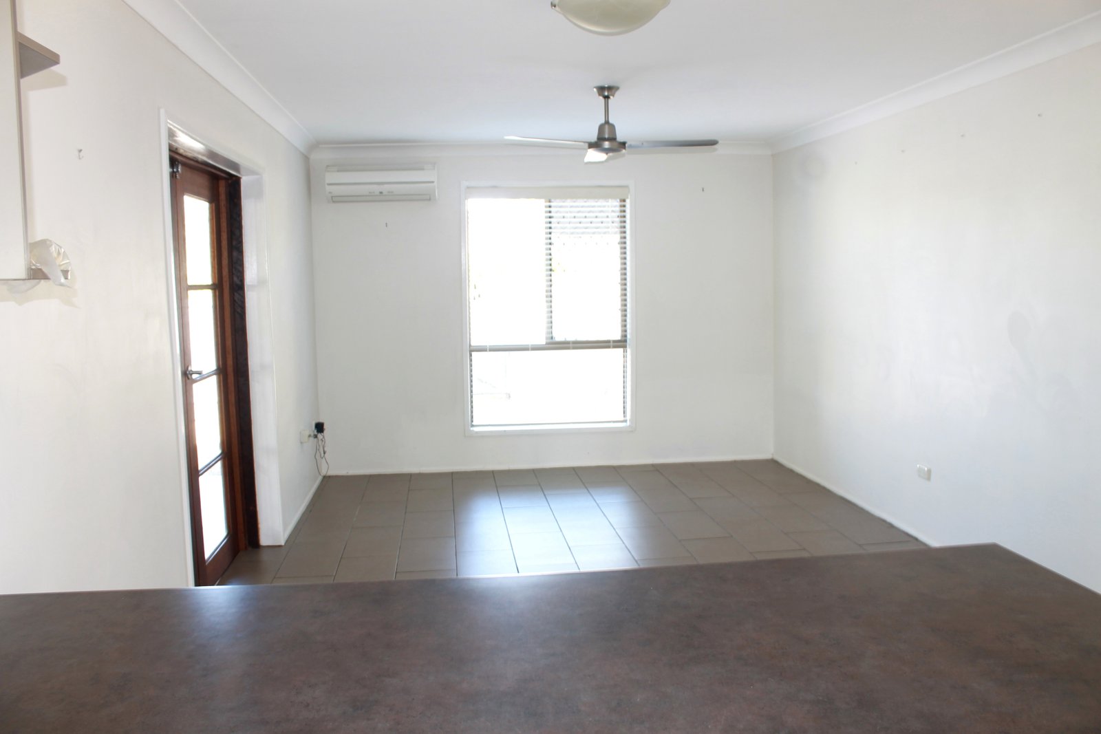 2 Polmaise Street BOYNE ISLAND 9