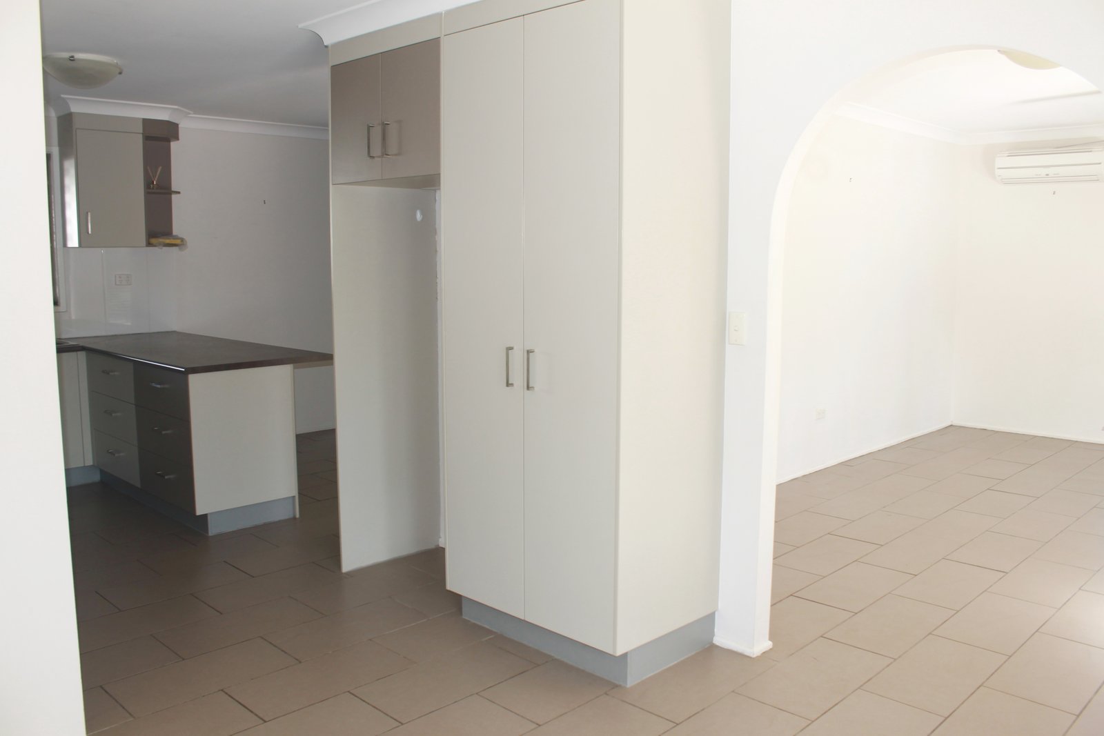 2 Polmaise Street BOYNE ISLAND 10