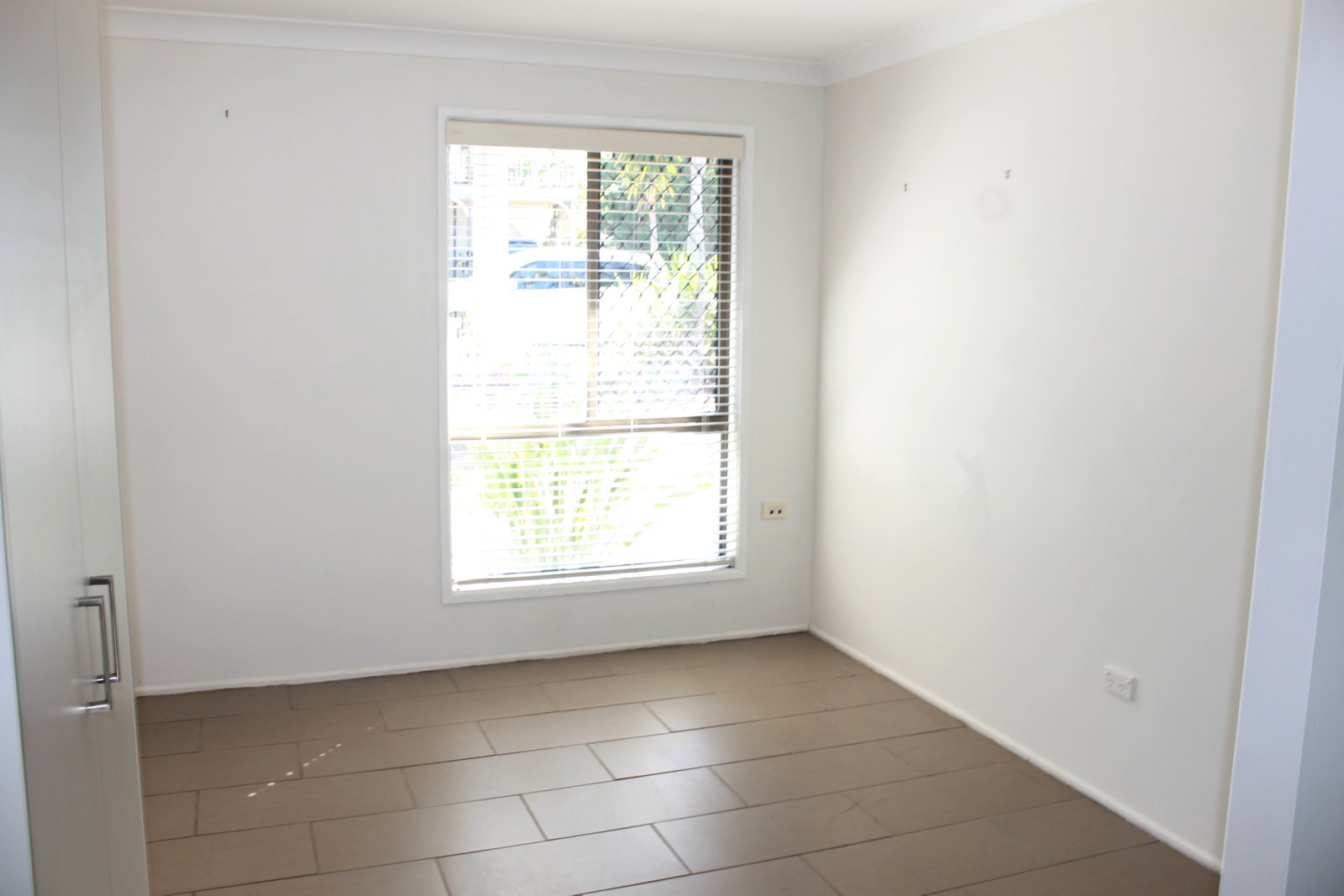 2 Polmaise Street BOYNE ISLAND 11