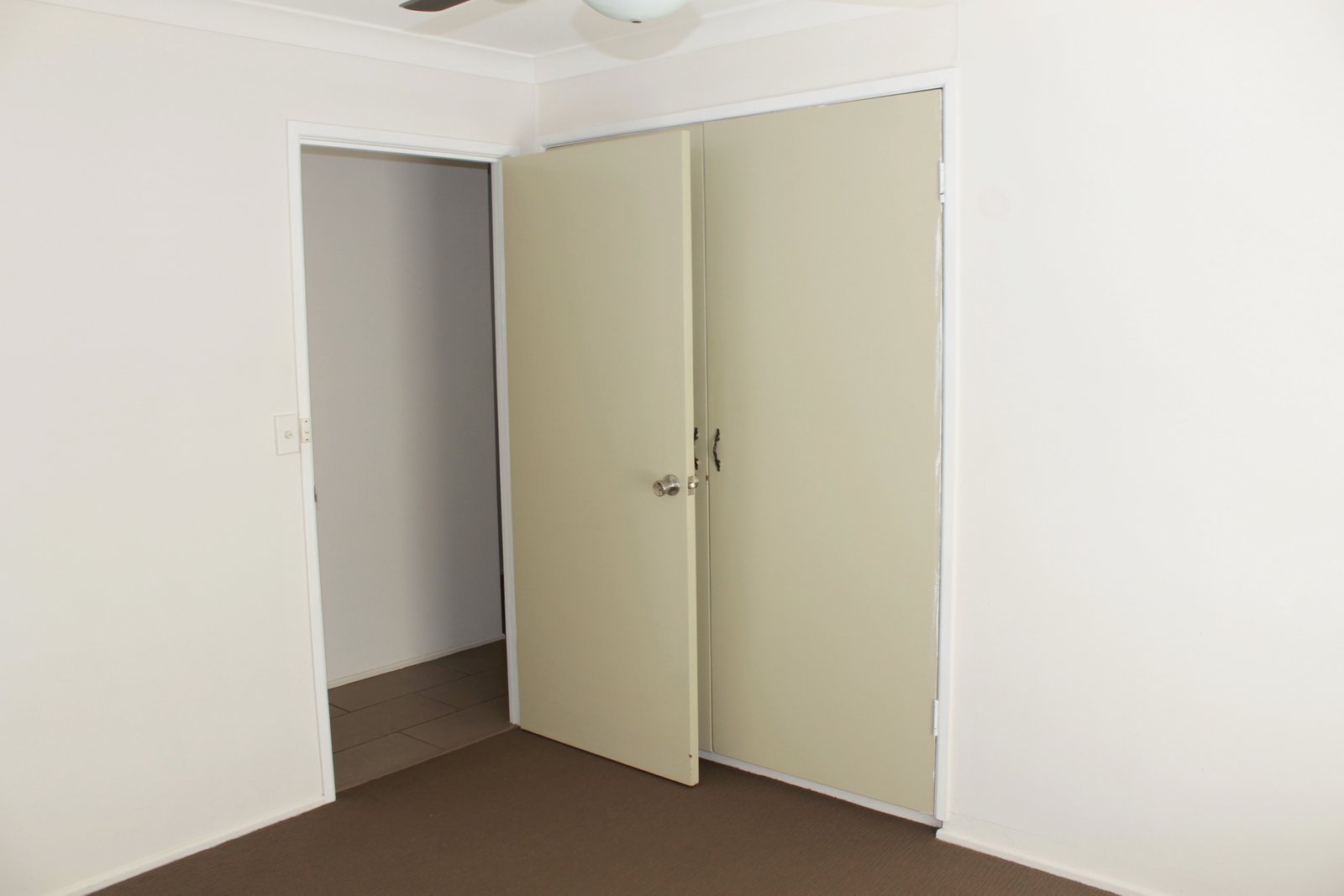 2 Polmaise Street BOYNE ISLAND 14