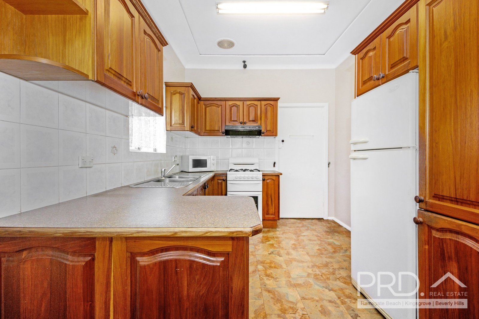 2 Poole Street KINGSGROVE 4