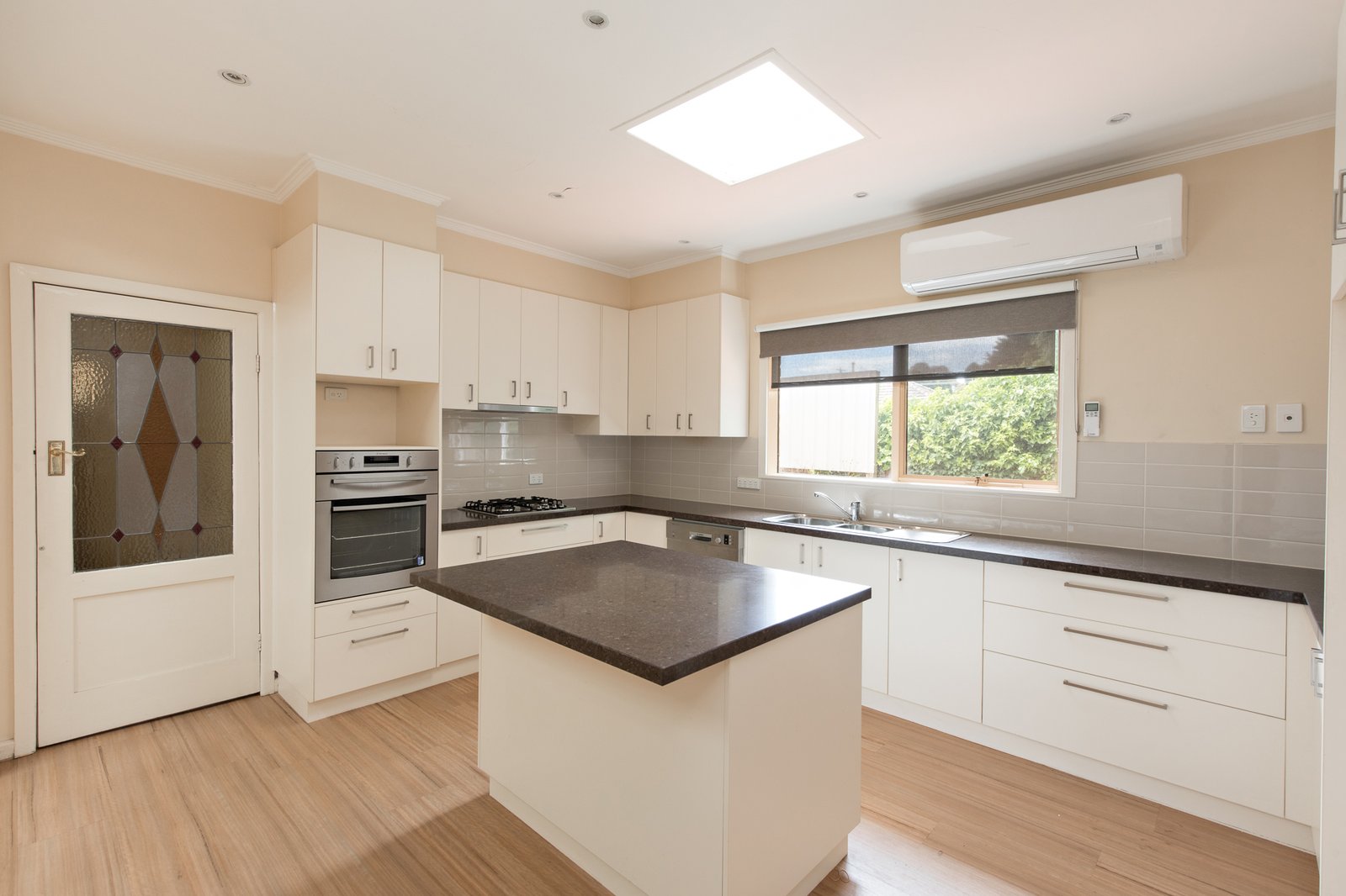 Gallery: 2 Poplar Street