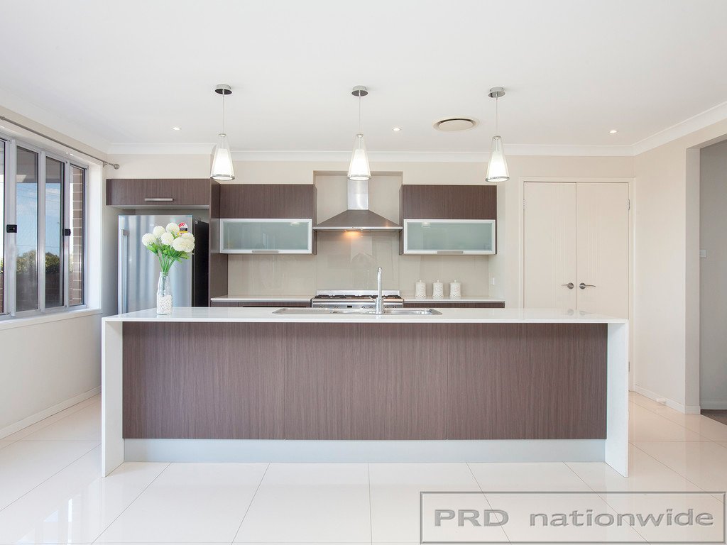 2 Portabello Crescent THORNTON 6