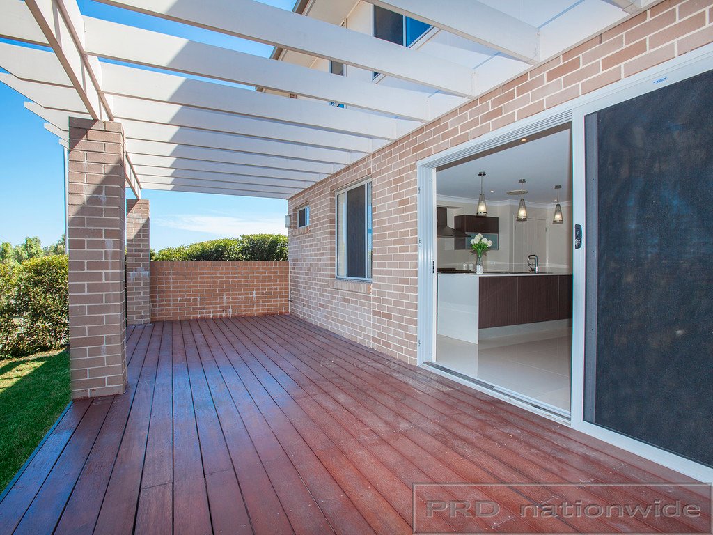 2 Portabello Crescent THORNTON 10