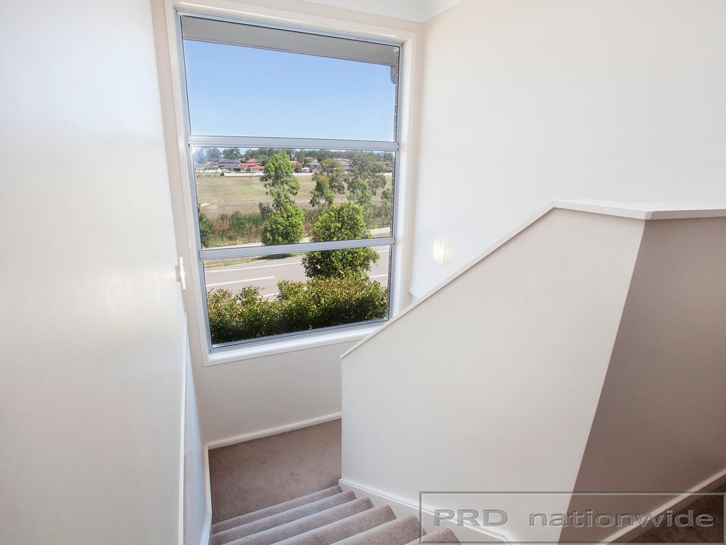 2 Portabello Crescent THORNTON 15