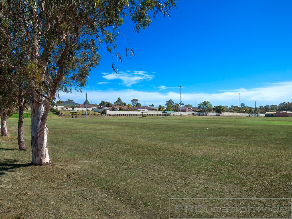 2 Portabello Crescent THORNTON 24