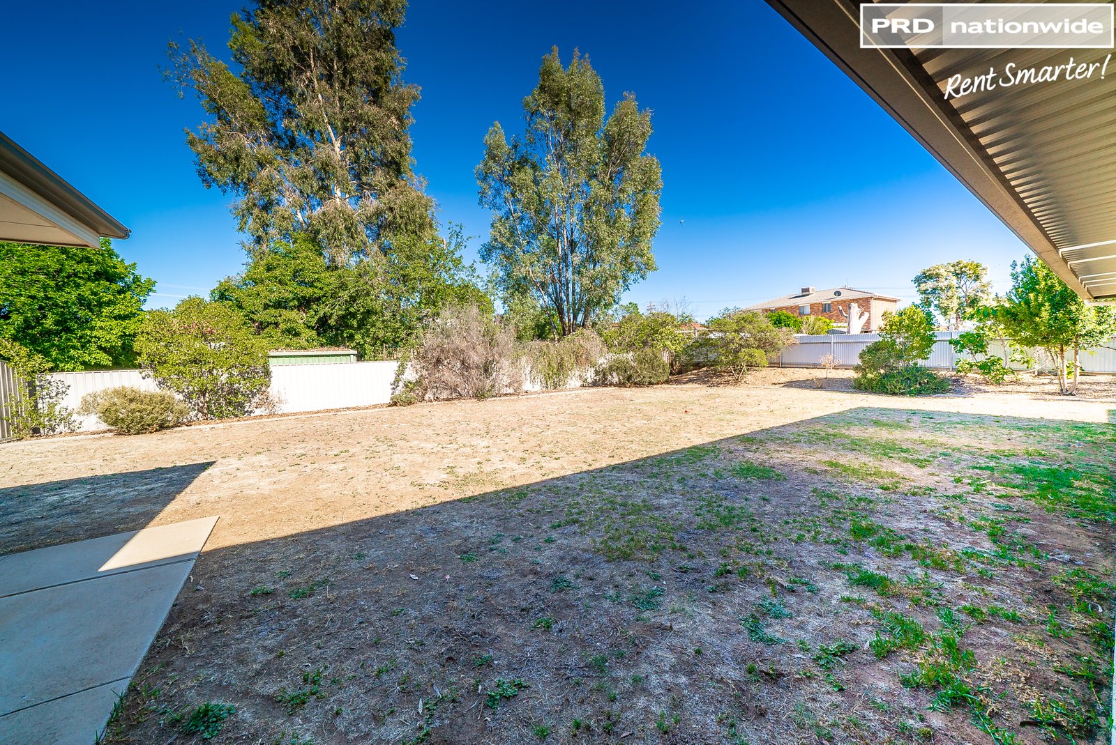 2 Post Place LAKE ALBERT 9