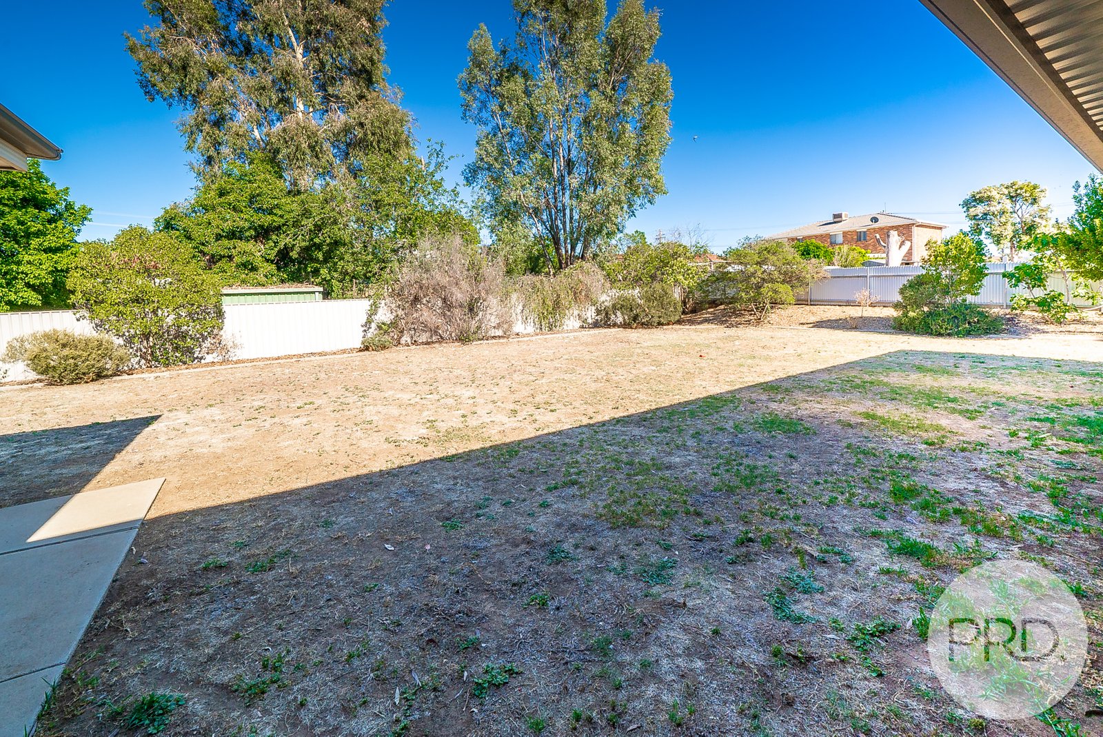 2 Post Place LAKE ALBERT 12