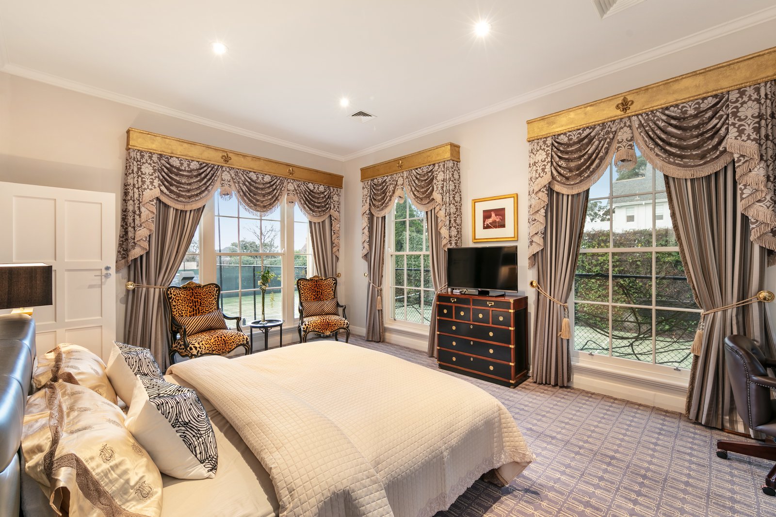 Real Estate and Property in 2 Power Avenue, Toorak, VIC