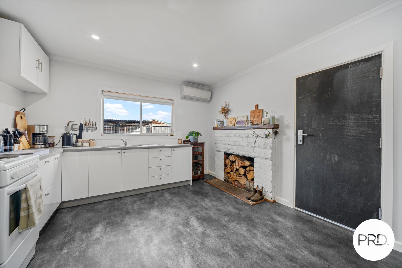 2 Purdon Avenue NEW NORFOLK 11