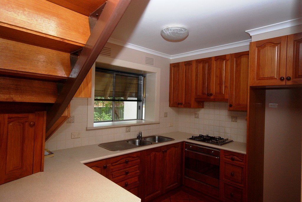 2 Raleigh Place KOORINGAL 3
