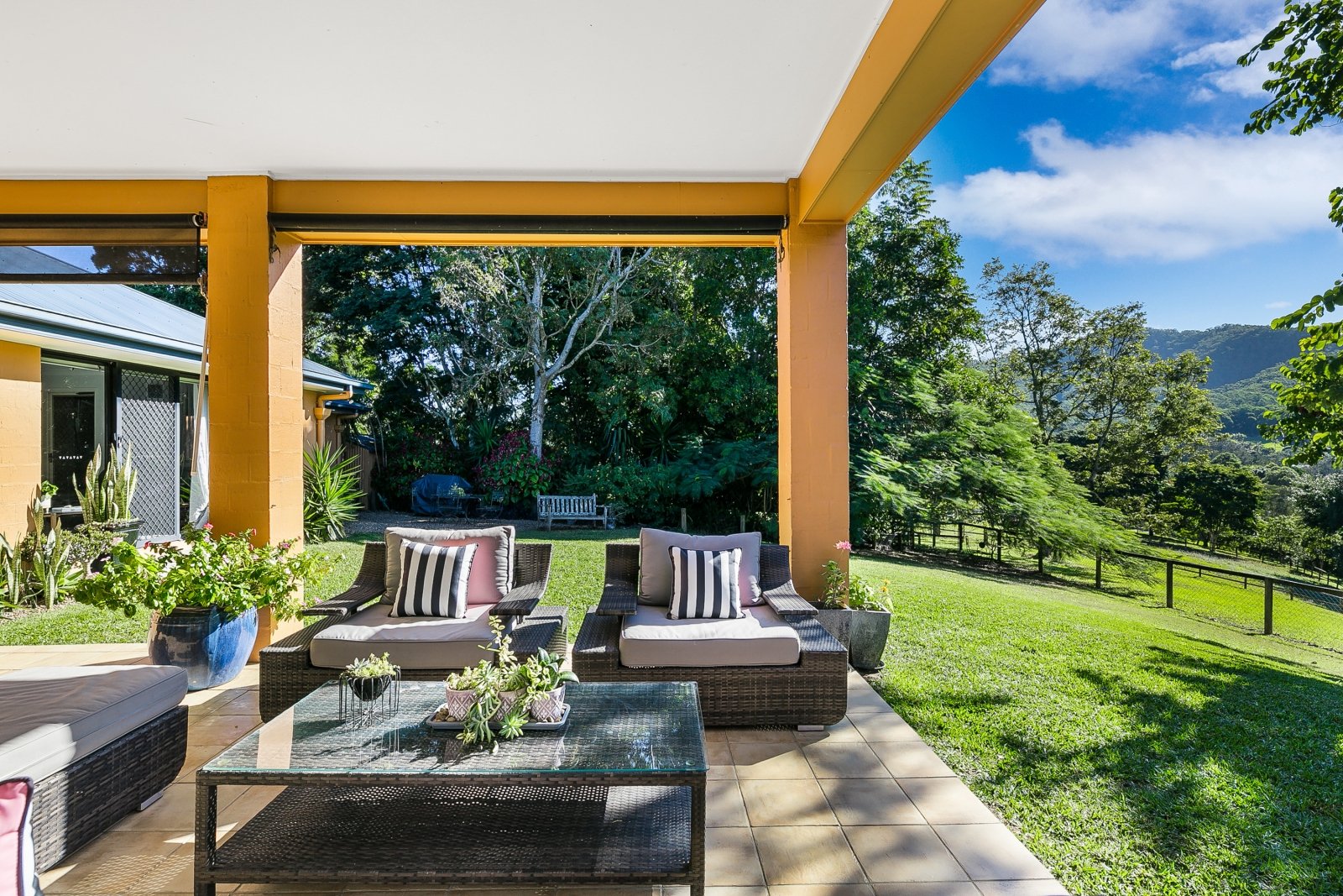 2 Ranch Court TALLEBUDGERA VALLEY 7