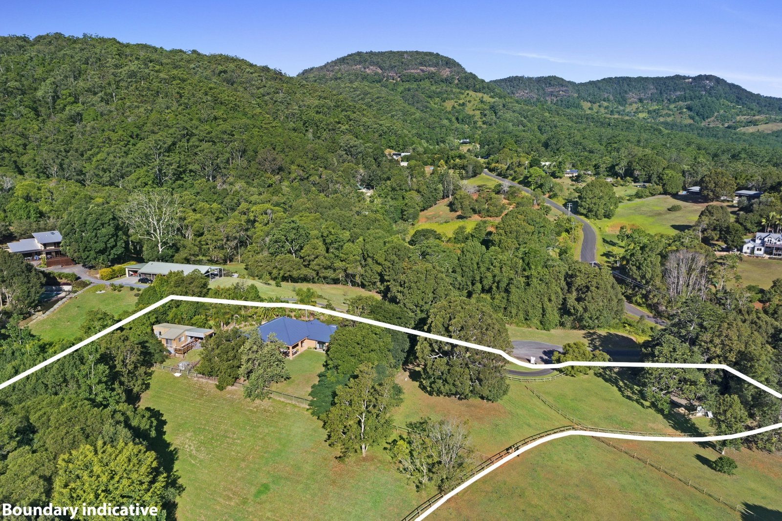 2 Ranch Court TALLEBUDGERA VALLEY 13